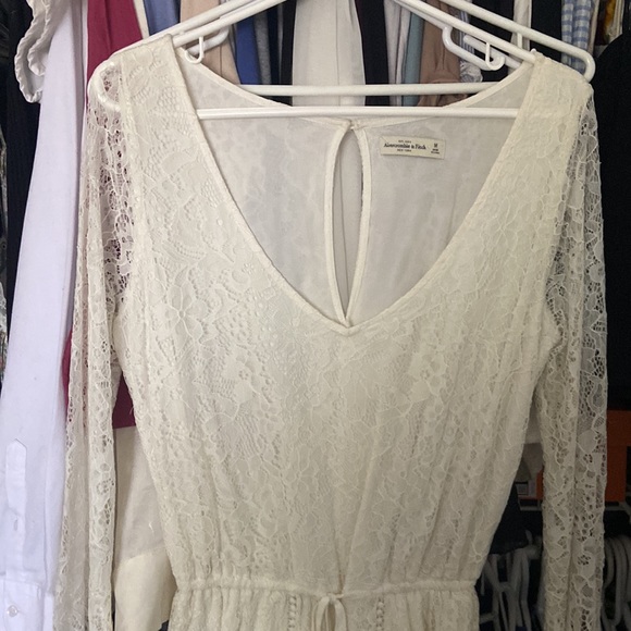 Abercrombie Lace Romper - Picture 2 of 4